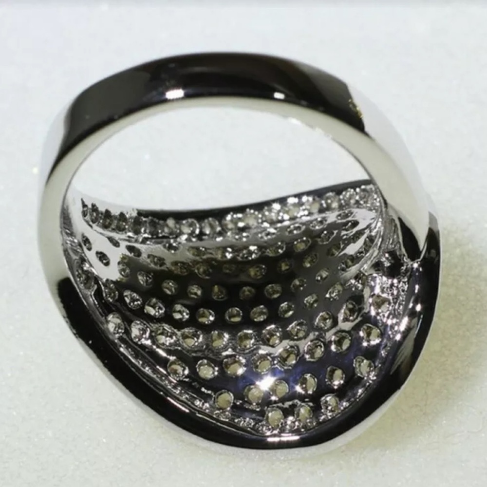 Ladies Silver White Princess Ring. New!!! - Picture 4 of 5